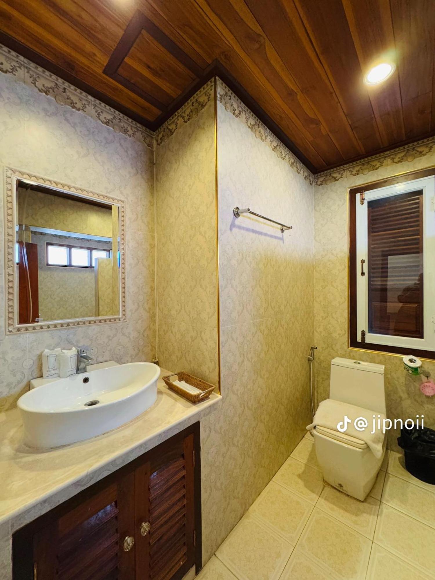 Villa Ang Thong Luang Prabang Extérieur photo